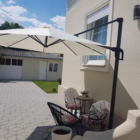 4-Teen Jagodina Exteriör bild